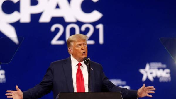 ترامب: أنا أنقذت العالم بأسره!