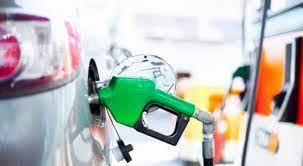 استثناء 143 محطة محروقات من الحظر الشامل  ـ أسماء