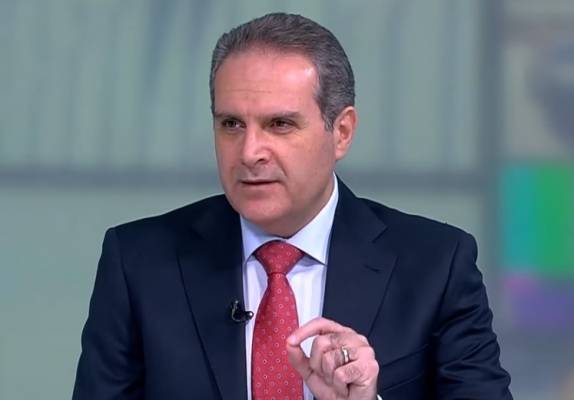 تعميم من وزير الصحة بخصوص تكليف الكوادر العاملة