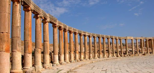 الدخول للمواقع الأثرية والسياحية للأردنيين والعرب مجانا في يوم المئوية