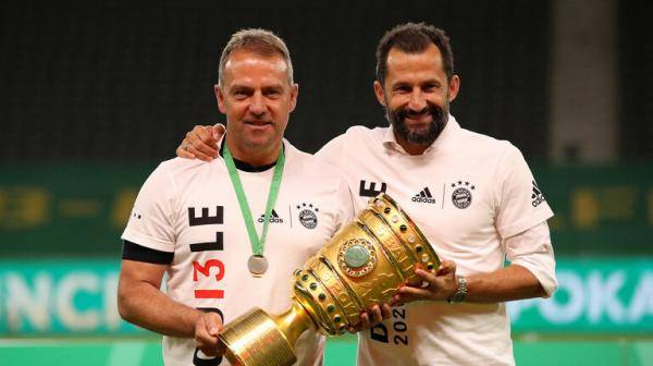 خلاف بين مدرب بايرن ومديره الرياضي قبل إياب سان جيرمان