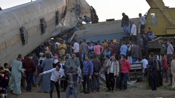 الكشف عن سبب خروج عربة قطار عن مسارها شمالي مصر
