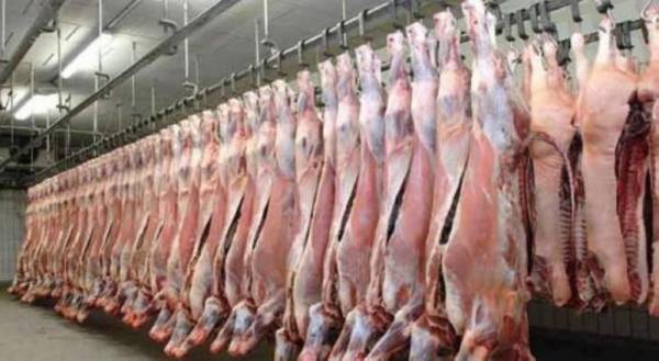 اللحمة السودانية تحرج وزير الزراعة .. وأسعارها في العلالاي !!