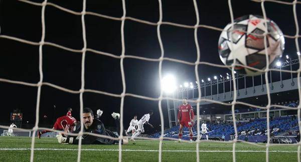 كيف بدأت فكرة السوبر الأوروبي ولماذا انتهت؟