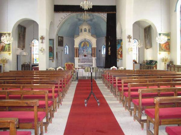 إغلاق الكنائس يوم الجمعة العظيمة وفتحها لأحد الشعانين وعيد الفصح