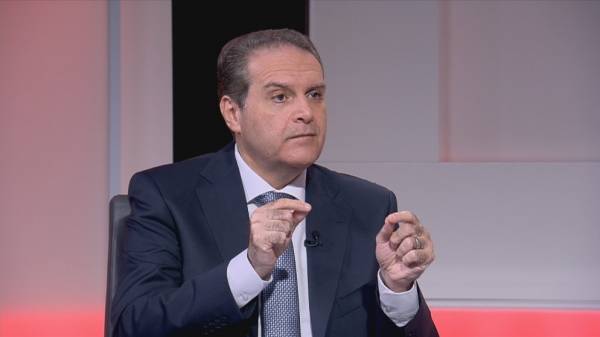 وزير الصحة: لا استثناء لأخذ اللقاح من خارج المنصة