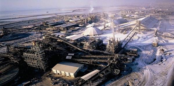 شركة مغنيسيا الأردن تعلن توقفها عن العمل رسميًا