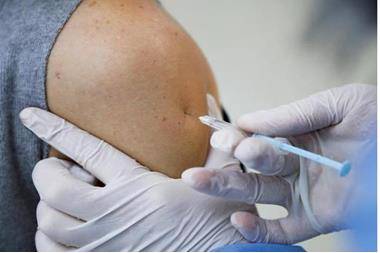 الأوبئة تدعو المواطنين لعدم المفاضلة بين المطاعيم