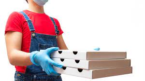 استمرار خدمة توصيل المطاعم فجرا خلال العيد