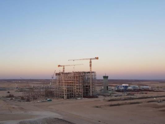 العطارات للصخر الزيتي تبدأ التشغيل التجريبي