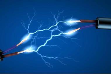 عندما تصاب دائرة الإعلام في شركة الكهرباء الوطنية بالصعقة !