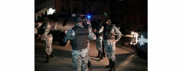 3 إصابات بين رجال الأمن أثناء مداهمة مطلوبين في المفرق