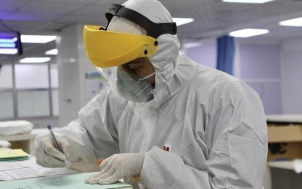 11 وفاة و920 إصابة جديدة بكورونا في الأردن