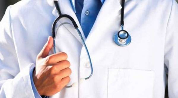 التعليم العالي يعمم على الجامعات ضرورة مشاركة طلبة التخصصات الطبية لاخذ المطعوم