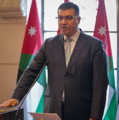 وزير الزراعة يؤكد المضي بتنفيذ محاور البناء للقطاع