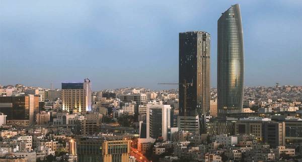 الاثنين .. اجواء حارة نسبيا بالمرتفعات والسهول