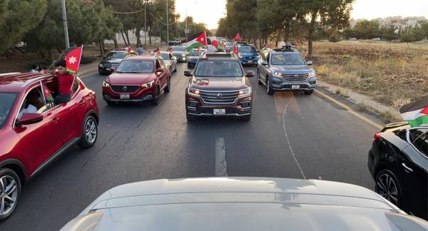 الشركة المعاصرة وكيلة  ام جي  تحتفل بعيد الاستقلال