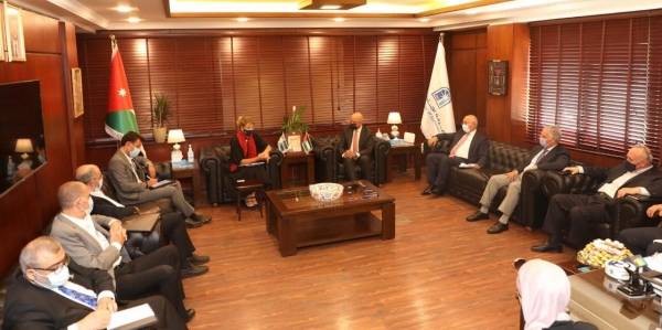 تجارة عمان تبحث تعزيز علاقات الاردن الاقتصادية مع السويد