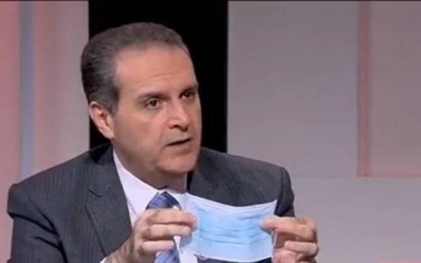 هواري: لا يزال من المبكر حاليا ازالة الكمامة في الأردن