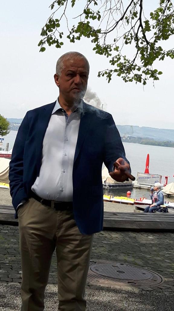 الدكتور احمد الرقيبات في لقاء جريء بعنوان الابداع في علاج الصداع !!