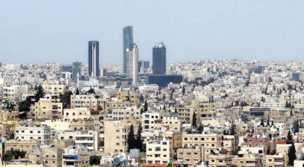 الخميس .. اجواء معتدلة في المرتفعات والسهول وحارة ببقية المناطق