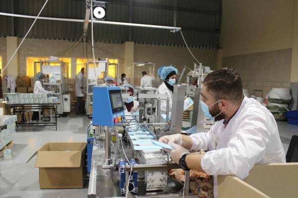 شركة الخيول الاربعة تُبدع في صناعة (7) انواع من الكمامات عالية الجودة ـ (صـور)