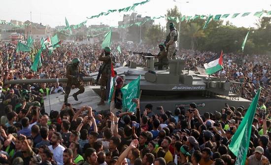 حماس تحذر: مسيرة الأعلام صاعق انفجار