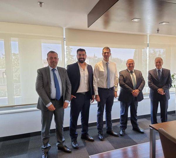 الشرق الأوسط للتأمين توقع اتفاقية مع (Joclaims) لخدمة عملائها