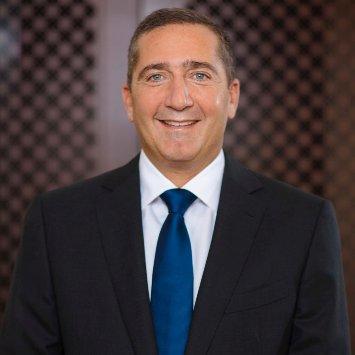 الرفاعي: اللجنة تتعهد ألا يحكم عملها قناعات مسبقة ولا يعيقه تخندق وراء رأي