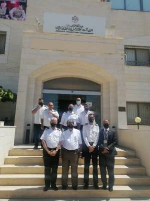 عزايزه: نسعى إلى زيادة حجم الملاحة البحرية