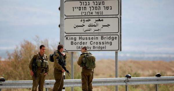 الأردن يعيد إسرائيليا تسلل الى المملكة