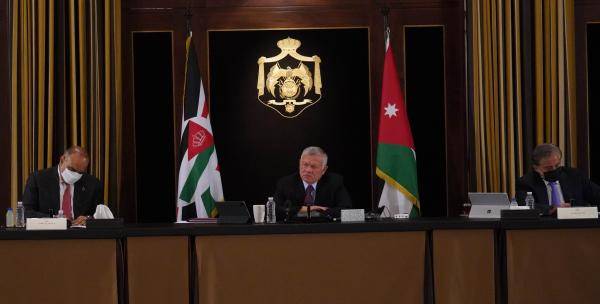 الملك: لا يمكن أن يكون هناك نجاح في الإصلاح الاقتصادي دون الإداري