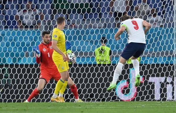 إنجلترا تهيمن على أوكرانيا وتبلغ دور الأربعة