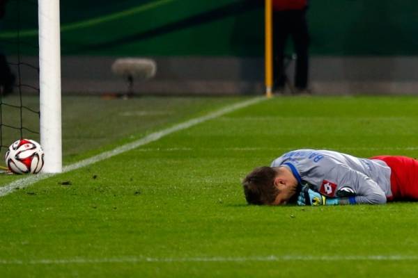 آخرها هفوة حارس هاييتي.. شاهد أبرز الأخطاء الفادحة التي ارتكبها حراس المرمى