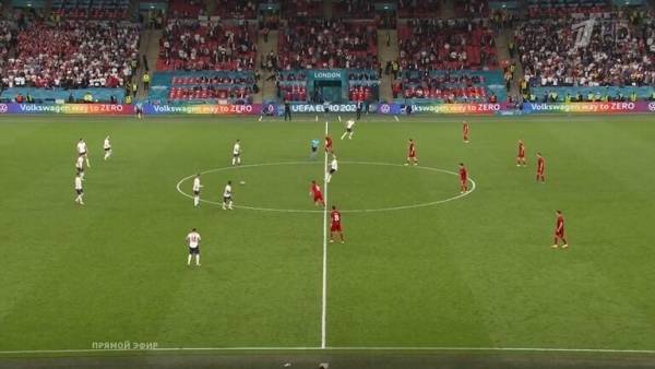 بعيدا عن فضيحة ركلة الجزاء ضد الدنمارك ..صورة تكشف مفاجأة لم يلاحظها الكثيرون!