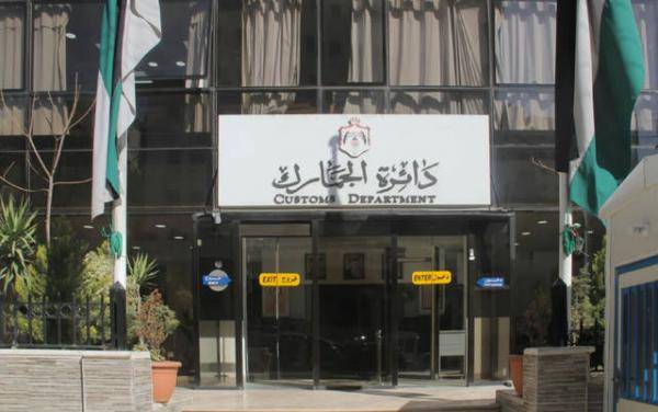 الحكومة تنشر مشروع نظام الادخال المؤقت للمركبات والآليات والمعدات