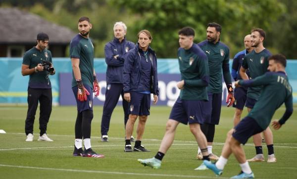 (منتخب إيطاليا: علينا مواجهة إنكلترا بذهن صاف وقلوب دافئة)