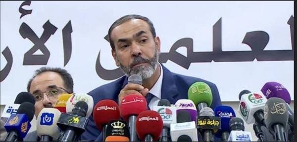 أول تصريح لنقيب المعلمين بعد حصوله على البراءة