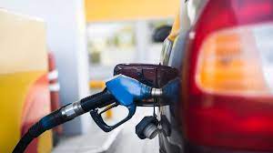 انخفاض أسعار البنزين عالميا