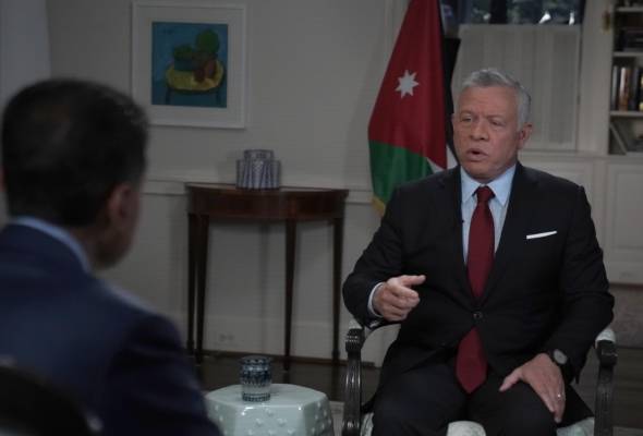 الملك لسي إن إن: حل الدولتين هو الحل الوحيد وحددنا خطوطنا الحمراء بوضوح