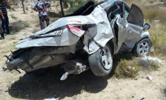 وفاة و5 إصابات إثر تدهور مركبة في إربد