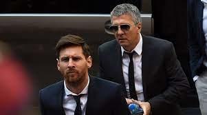 والد ميسي يفضح لابورتا