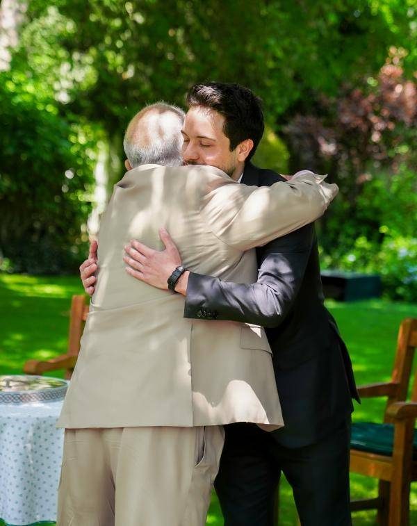 الملك: عمي الغالي وولدي الحبيب أدامكما الله ذخرا للوطن