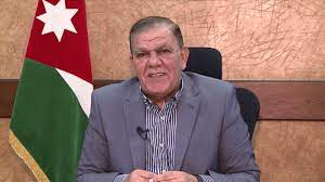 رسالة تحمل رسالة قادمة من محافظ العاصمة السابق سعد شهاب