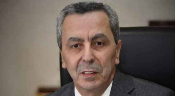 ابو قديس يبرر تغيير رؤساء الجامعات