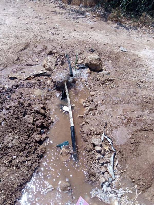 ضبط اعتداءات على ناقل المياه المزود لمناطق الشونة الجنوبية