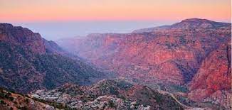 الحكومة وضانا على طريقة إللّي عندو نحاس للبيع !