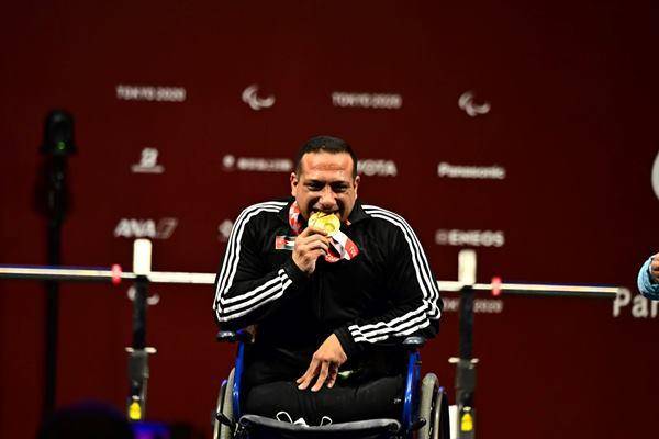 الأردني عمر قرادة يُتوج بذهب طوكيو