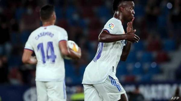 ريال مدريد يواجه مشكلة هشاشة خط الدفاع