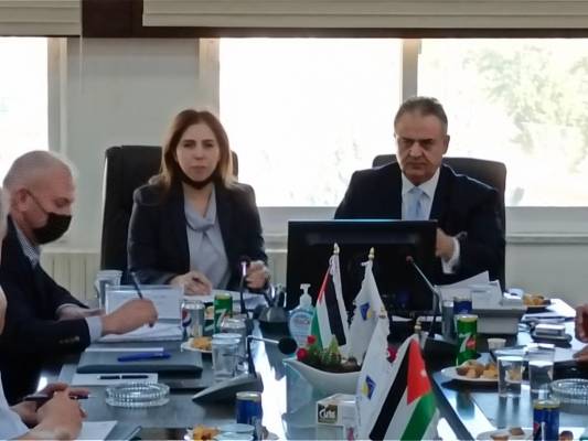 بدعوة من الكسبي.. العواملة والعطيات يبحثان الوصول لشراكة حقيقية في مقر المستثمرين